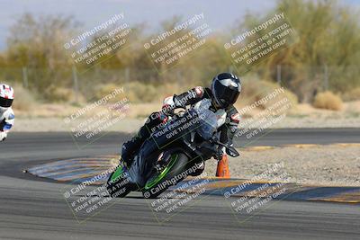 media/Feb-04-2023-SoCal Trackdays (Sat) [[8a776bf2c3]]/Turn 2 (1140am)/